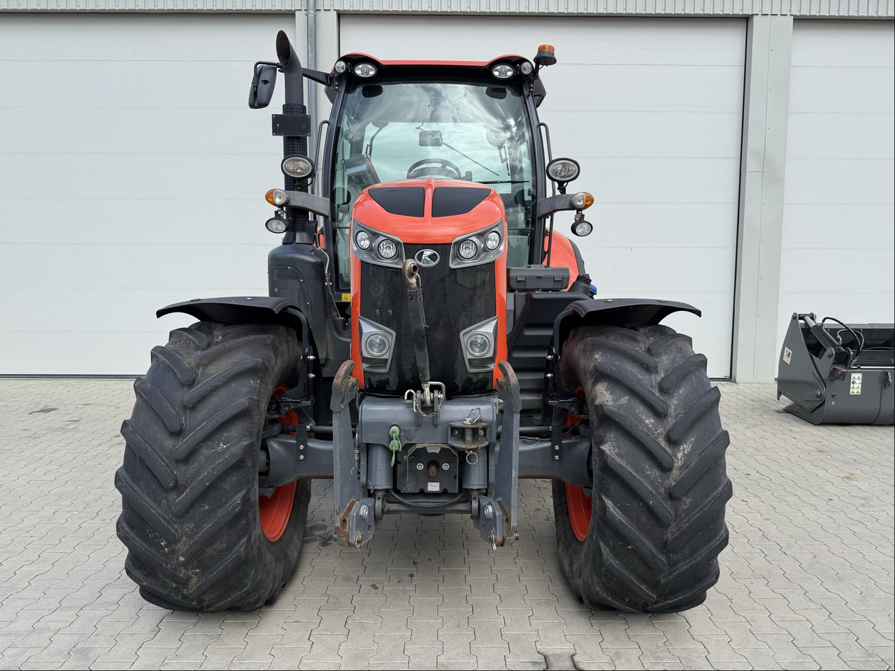 טרקטור חקלאי Kubota M 7151 KVT: תמונה 14 טרקטור חקלאי Kubota M 7151 KVT: תמונה 14