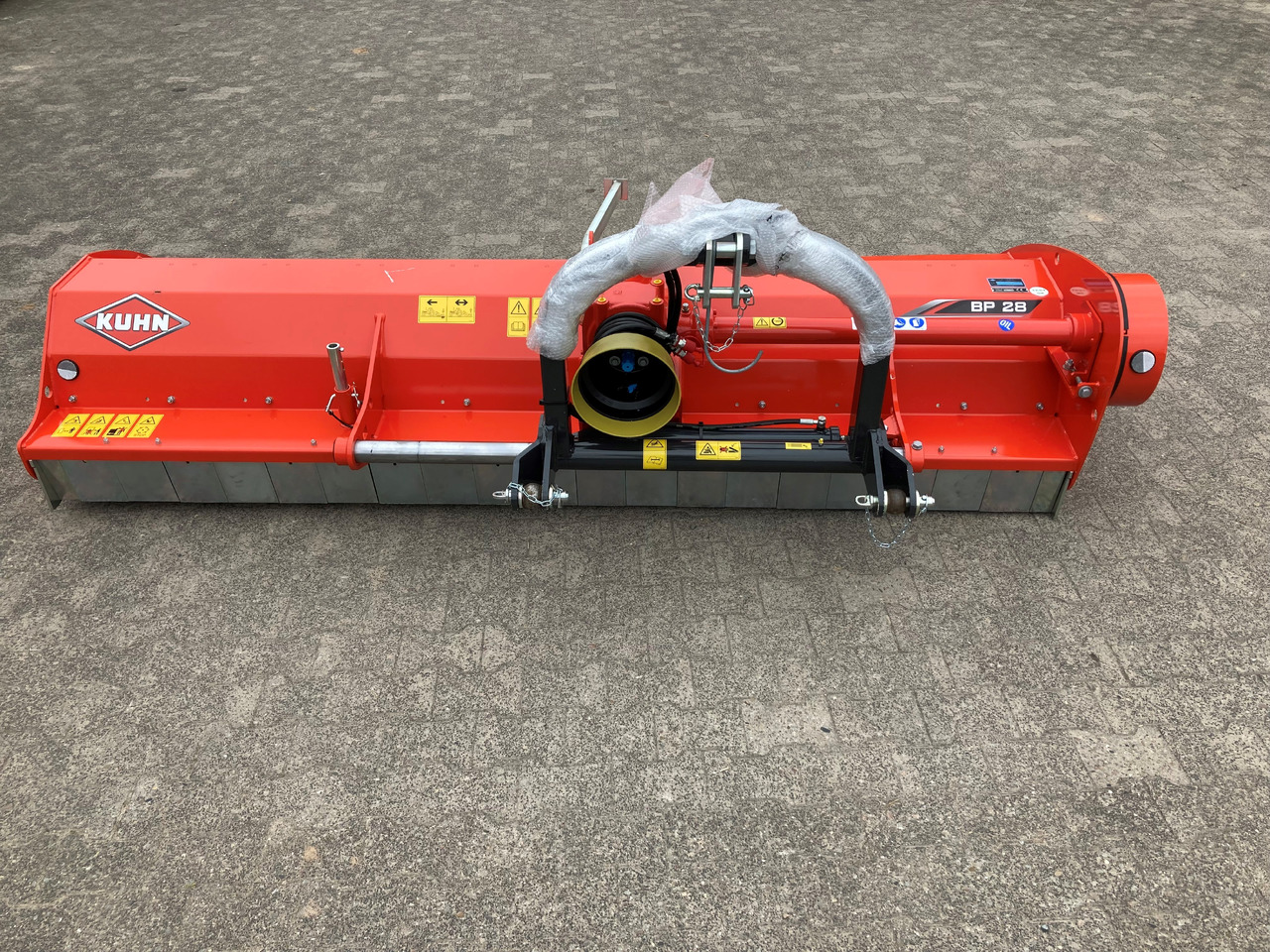 Kuhn BP 28 Mulcher - מכסחת תבואה: תמונה 1 Kuhn BP 28 Mulcher - מכסחת תבואה: תמונה 1