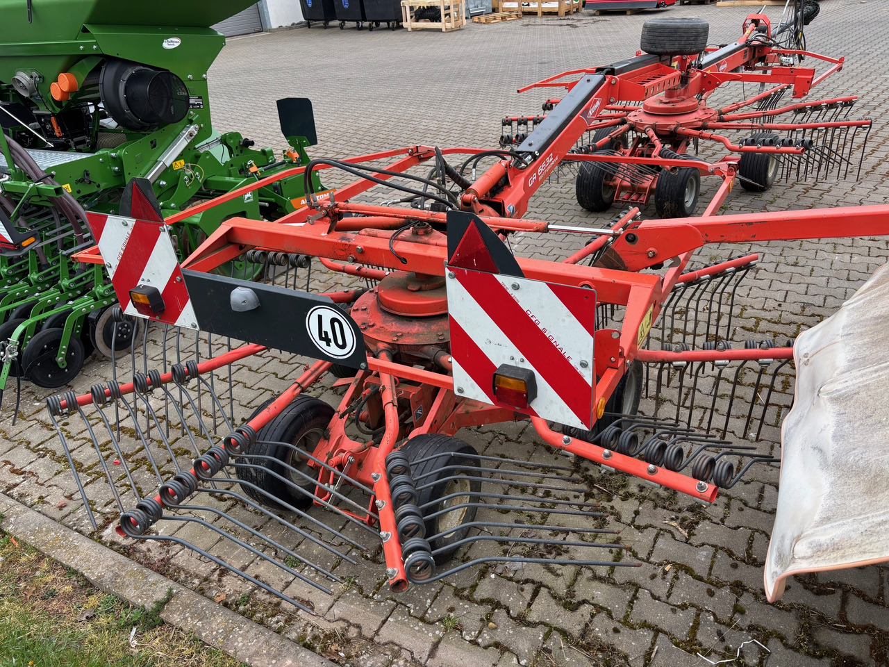 Kuhn Schwader 6632 - גורף/ מגרפה: תמונה 3 Kuhn Schwader 6632 - גורף/ מגרפה: תמונה 3