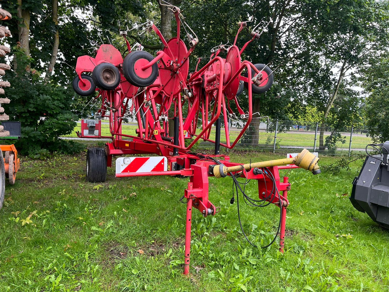 Lely Heuwender 1020 T - גורף/ מגרפה: תמונה 3 Lely Heuwender 1020 T - גורף/ מגרפה: תמונה 3