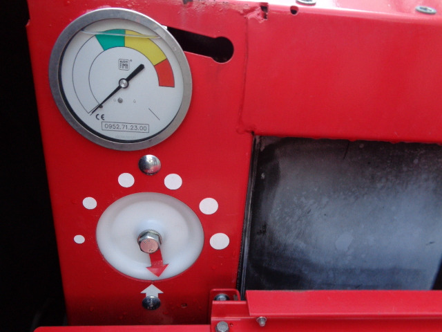 Lely RP 445 - ציוד חציר ומספוא: תמונה 3 Lely RP 445 - ציוד חציר ומספוא: תמונה 3