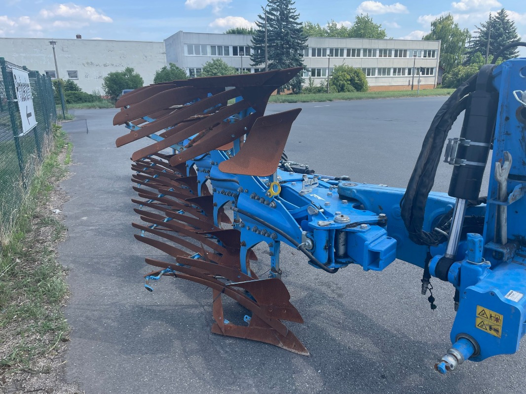 Lemken Juwel 10 - מחרשה: תמונה 1 Lemken Juwel 10 - מחרשה: תמונה 1