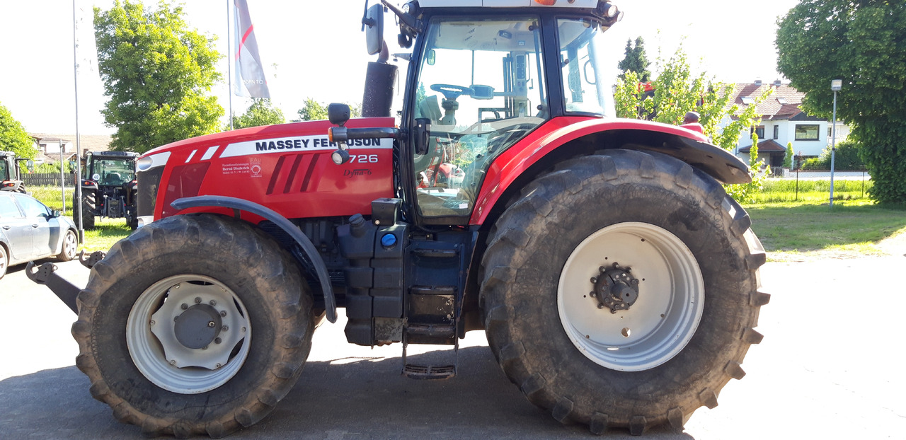 Massey Ferguson 7726 Dyna-6 Efficient - טרקטור חקלאי: תמונה 1 Massey Ferguson 7726 Dyna-6 Efficient - טרקטור חקלאי: תמונה 1