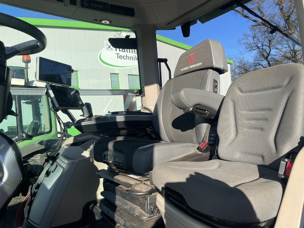 Massey Ferguson 8S.265 Dyna-VT EXCLUSIVE - טרקטור חקלאי: תמונה 3 Massey Ferguson 8S.265 Dyna-VT EXCLUSIVE - טרקטור חקלאי: תמונה 3