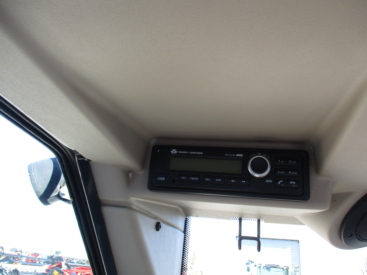 Massey Ferguson TH 7038 T4f - מעמיס: תמונה 4 Massey Ferguson TH 7038 T4f - מעמיס: תמונה 4