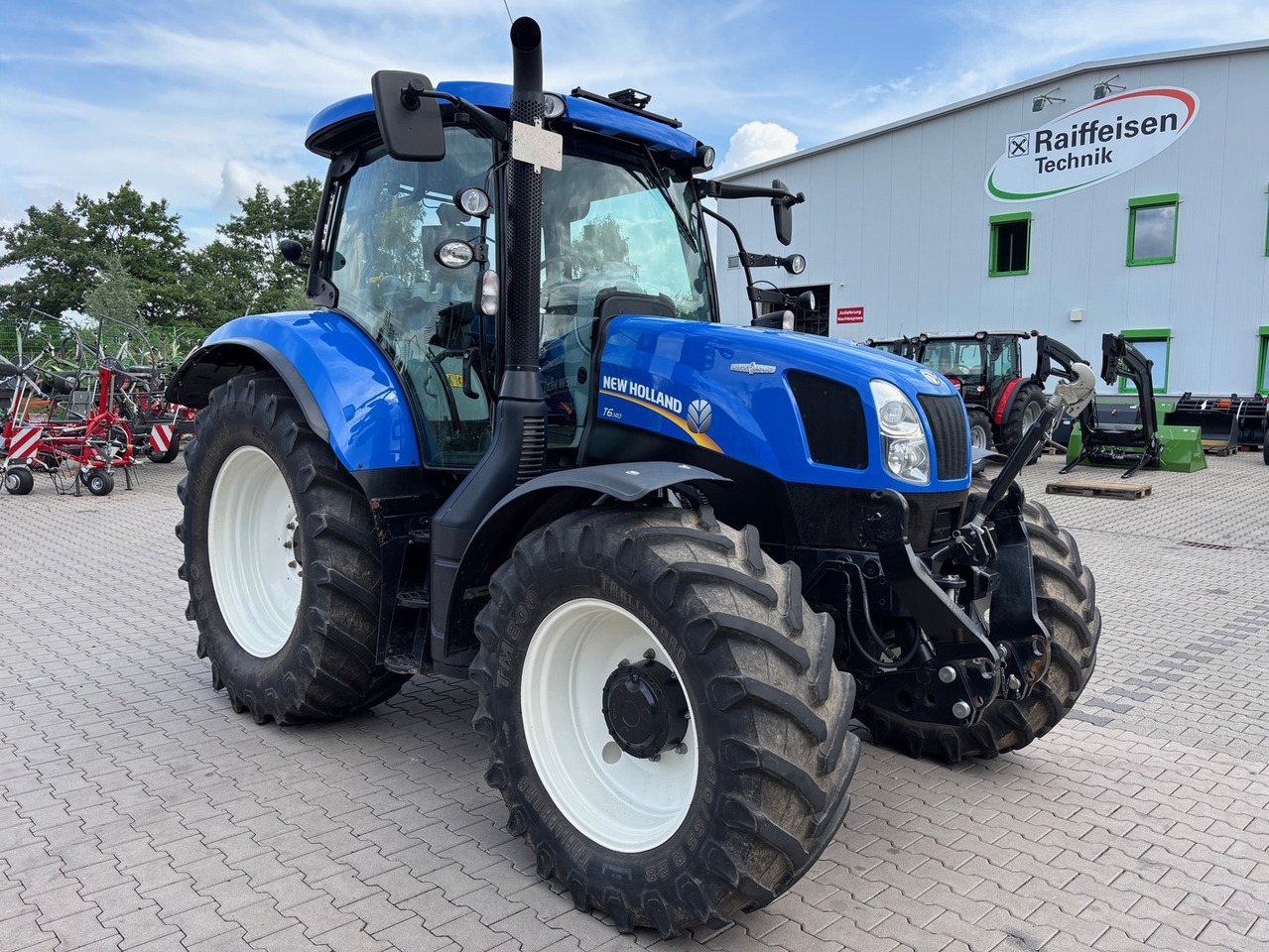 New Holland T6.140 Auto Command - טרקטור חקלאי: תמונה 1 New Holland T6.140 Auto Command - טרקטור חקלאי: תמונה 1