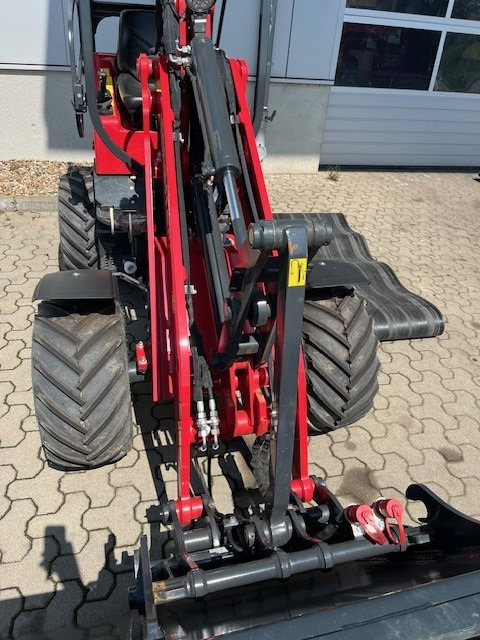 Schäffer Typ 2028-2 - מעמיס גלגלים: תמונה 2 Schäffer Typ 2028-2 - מעמיס גלגלים: תמונה 2