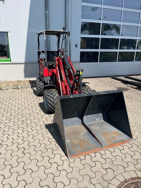Schäffer Typ 2028-2 - מעמיס גלגלים: תמונה 4 Schäffer Typ 2028-2 - מעמיס גלגלים: תמונה 4