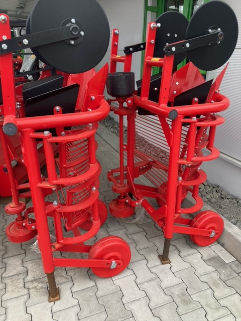 Tehnos IK 1D Kartoffelroder - מקצרה: תמונה 1 Tehnos IK 1D Kartoffelroder - מקצרה: תמונה 1