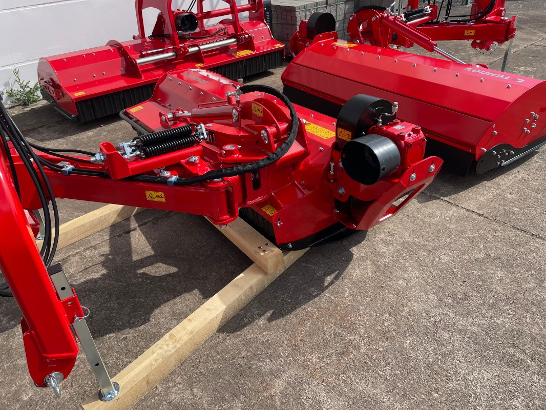 Tehnos MB 220 Profi LW - מכסחת תבואה: תמונה 3 Tehnos MB 220 Profi LW - מכסחת תבואה: תמונה 3