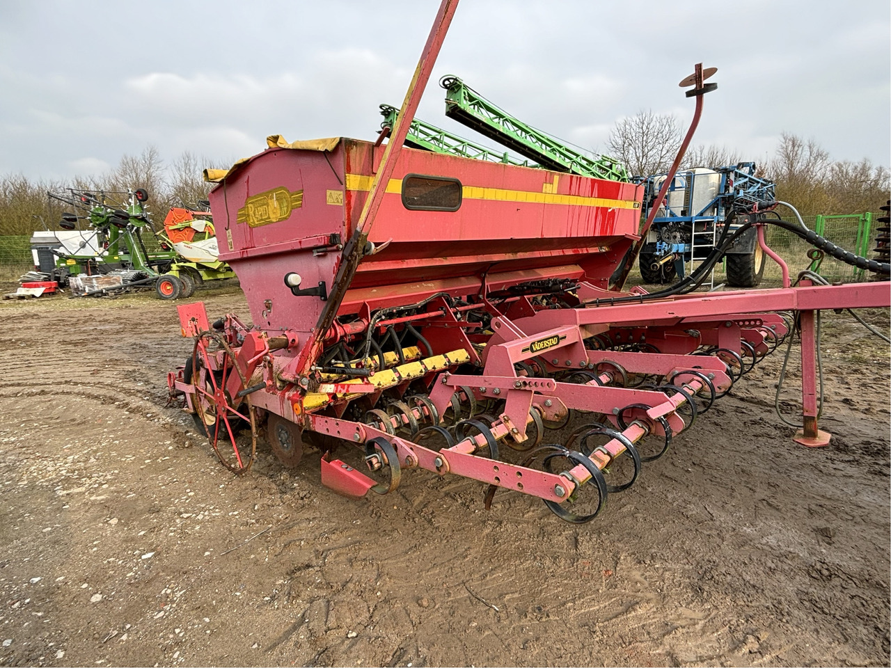 Väderstad Rapid RD 400 S - מקדחת זרעים: תמונה 2 Väderstad Rapid RD 400 S - מקדחת זרעים: תמונה 2