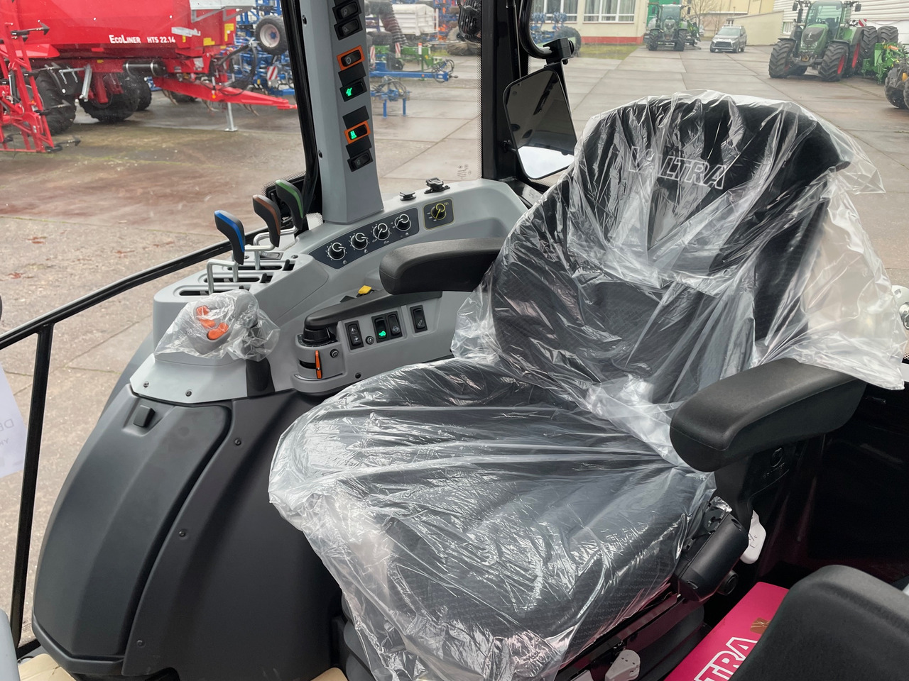 Valtra A105MH4 2B0 - טרקטור חקלאי: תמונה 3 Valtra A105MH4 2B0 - טרקטור חקלאי: תמונה 3