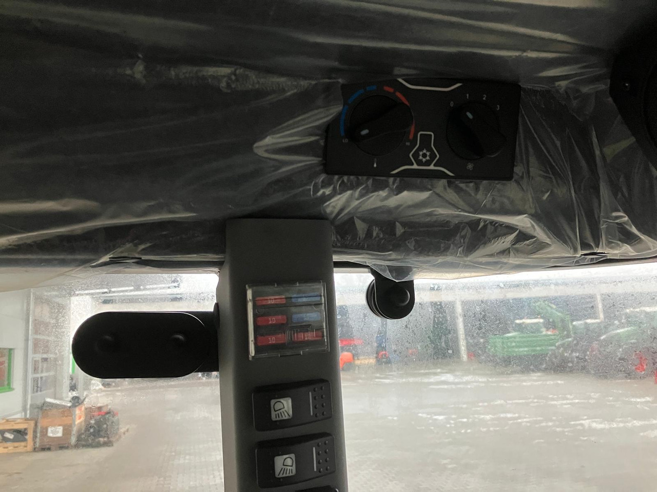 Valtra F105N St5 - טרקטור חקלאי: תמונה 2 Valtra F105N St5 - טרקטור חקלאי: תמונה 2