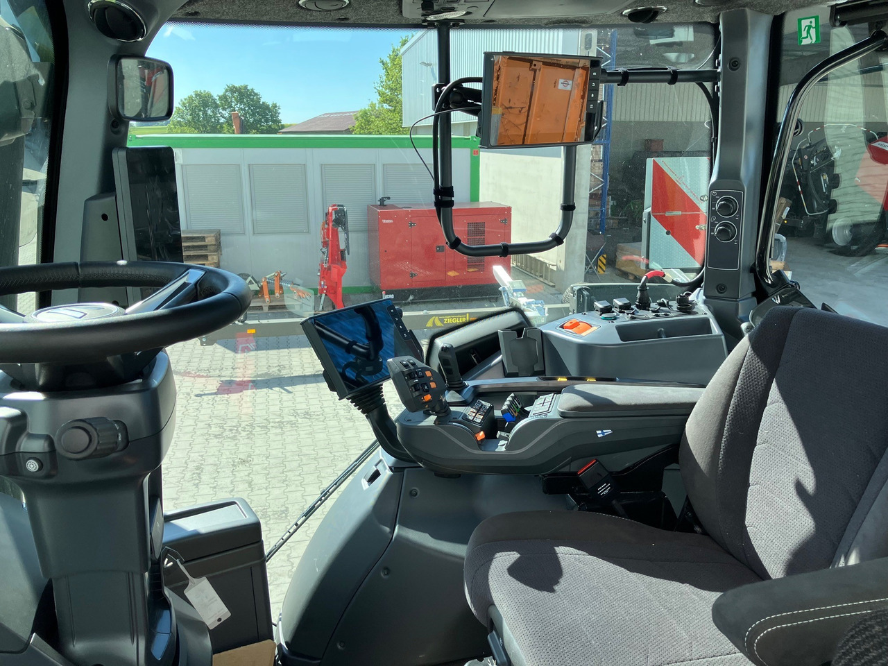 Valtra Q 285 - טרקטור חקלאי: תמונה 2 Valtra Q 285 - טרקטור חקלאי: תמונה 2