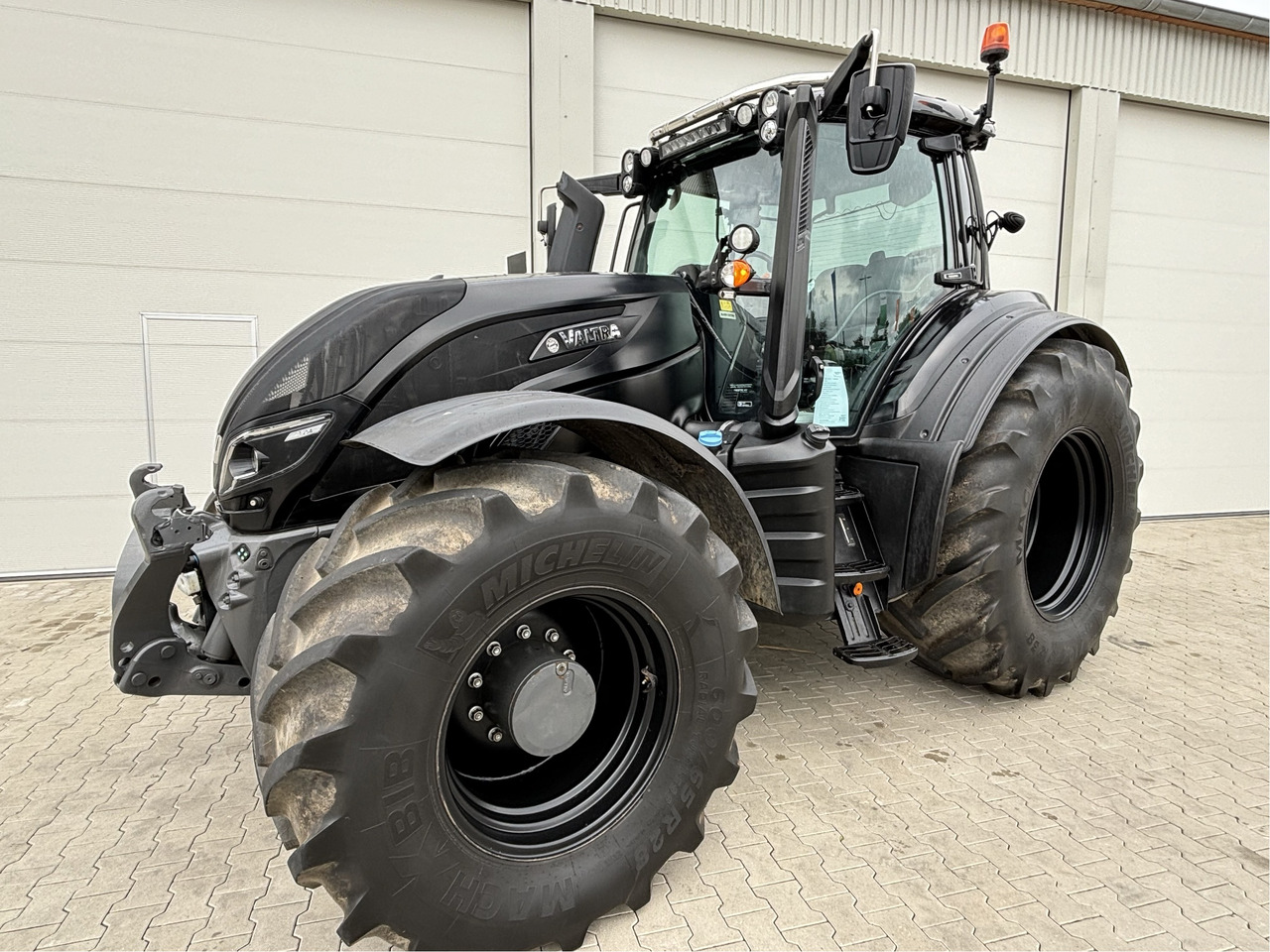 Valtra T 254 V Smart Touch MR19 - טרקטור חקלאי: תמונה 1 Valtra T 254 V Smart Touch MR19 - טרקטור חקלאי: תמונה 1