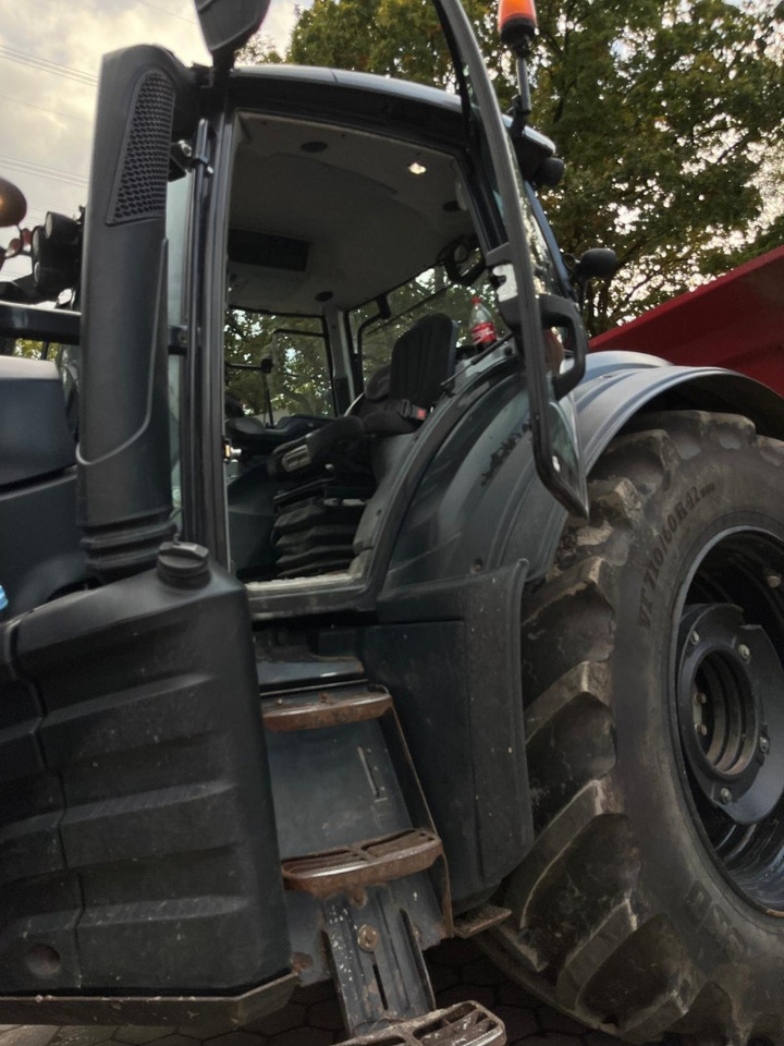 Valtra T214 Direct TwinTrac - טרקטור חקלאי: תמונה 5 Valtra T214 Direct TwinTrac - טרקטור חקלאי: תמונה 5