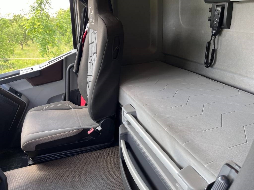 עגורן מעמיס עבור משאית Renault Kerax 6x4: תמונה 11