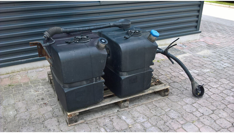 Iveco AdBlue - מערכת פליטה עבור משאית: תמונה 2 Iveco AdBlue - מערכת פליטה עבור משאית: תמונה 2