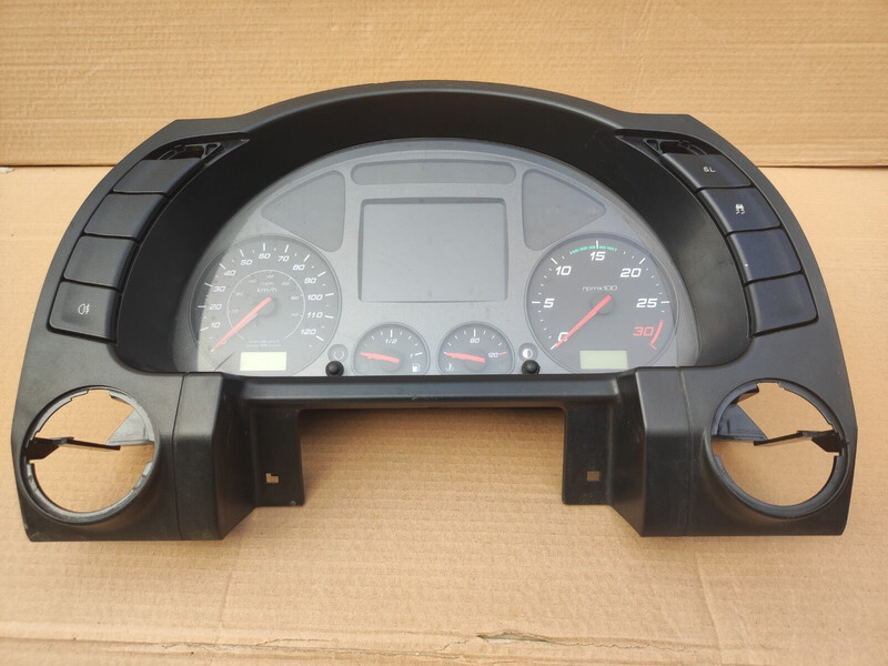 Iveco CLUSTER - DISPLAY - לוח מחוונים עבור משאית: תמונה 3 Iveco CLUSTER - DISPLAY - לוח מחוונים עבור משאית: תמונה 3