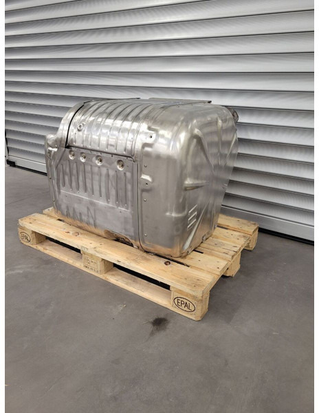 Iveco STRALIS EURO 6 NEW PARTS INSIDE - ממיר קטליטי עבור משאית: תמונה 3 Iveco STRALIS EURO 6 NEW PARTS INSIDE - ממיר קטליטי עבור משאית: תמונה 3