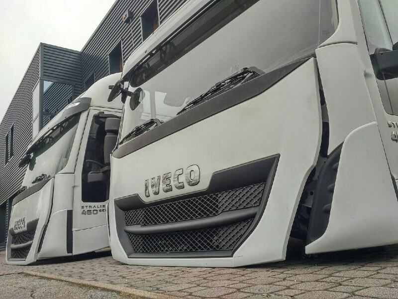 Iveco Stralis HI-WAY Euro 6 - תא ופנים הרכב עבור משאית: תמונה 4 Iveco Stralis HI-WAY Euro 6 - תא ופנים הרכב עבור משאית: תמונה 4