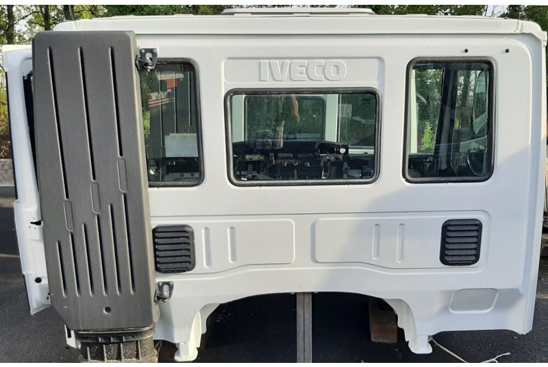 Iveco T-Way / X-Way / S-Way (day cab) - תא ופנים הרכב עבור משאית: תמונה 5 Iveco T-Way / X-Way / S-Way (day cab) - תא ופנים הרכב עבור משאית: תמונה 5