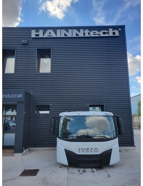 Iveco X-Way S-Way T-Way - תא ופנים הרכב עבור משאית: תמונה 3 Iveco X-Way S-Way T-Way - תא ופנים הרכב עבור משאית: תמונה 3