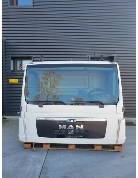 MAN TGM - Day cab - תא ופנים הרכב עבור משאית: תמונה 2 MAN TGM - Day cab - תא ופנים הרכב עבור משאית: תמונה 2