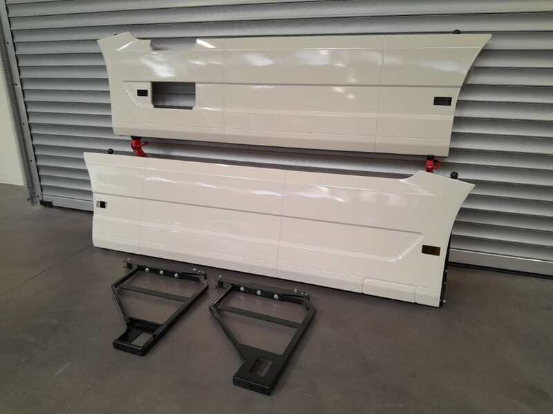 Volvo FH EURO 6 SIDESKIRT / CARENE - אווירודינמיקה/ ספוילר עבור משאית: תמונה 2 Volvo FH EURO 6 SIDESKIRT / CARENE - אווירודינמיקה/ ספוילר עבור משאית: תמונה 2