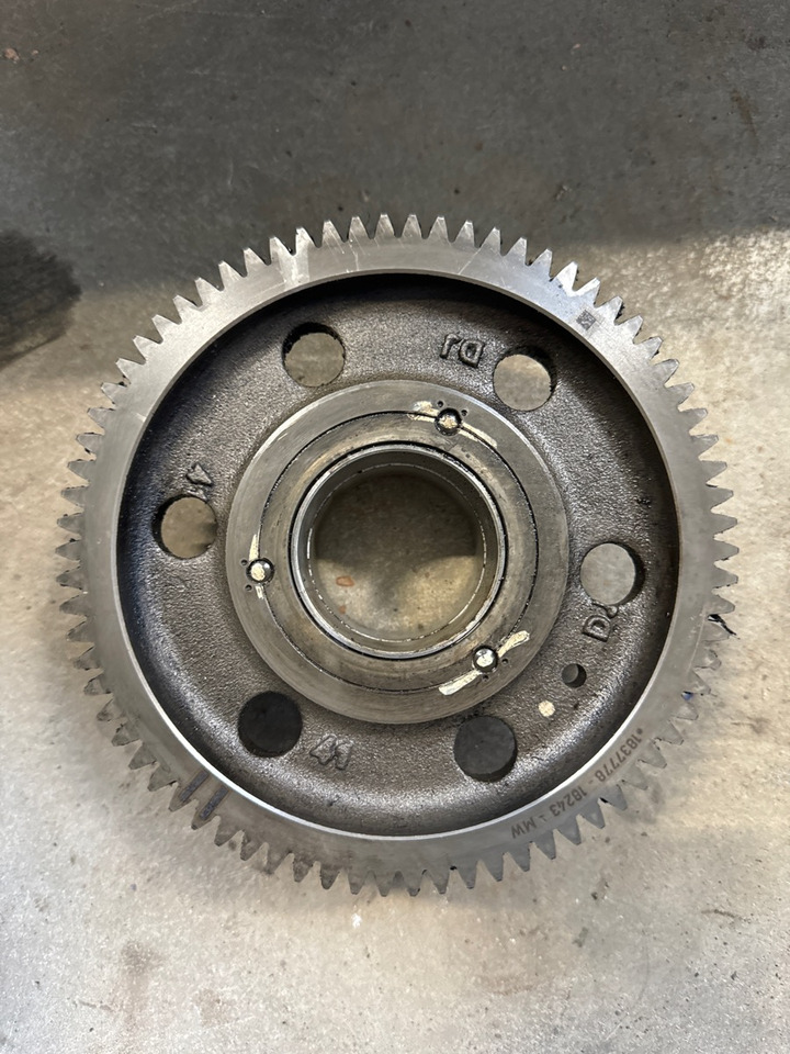 DAF INTERMEDIATE GEAR 1837778 - מנוע וחלקים עבור משאית: תמונה 1 DAF INTERMEDIATE GEAR 1837778 - מנוע וחלקים עבור משאית: תמונה 1