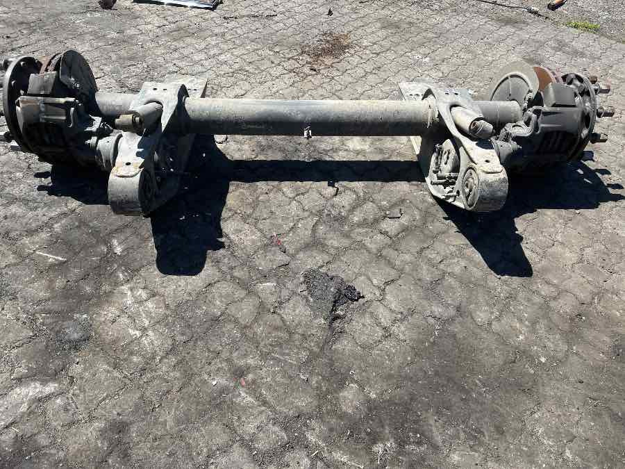 EKERI TRAILER AXLE SAF BI9-22K01 - סרן וחלקים עבור קרון נגרר: תמונה 1 EKERI TRAILER AXLE SAF BI9-22K01 - סרן וחלקים עבור קרון נגרר: תמונה 1