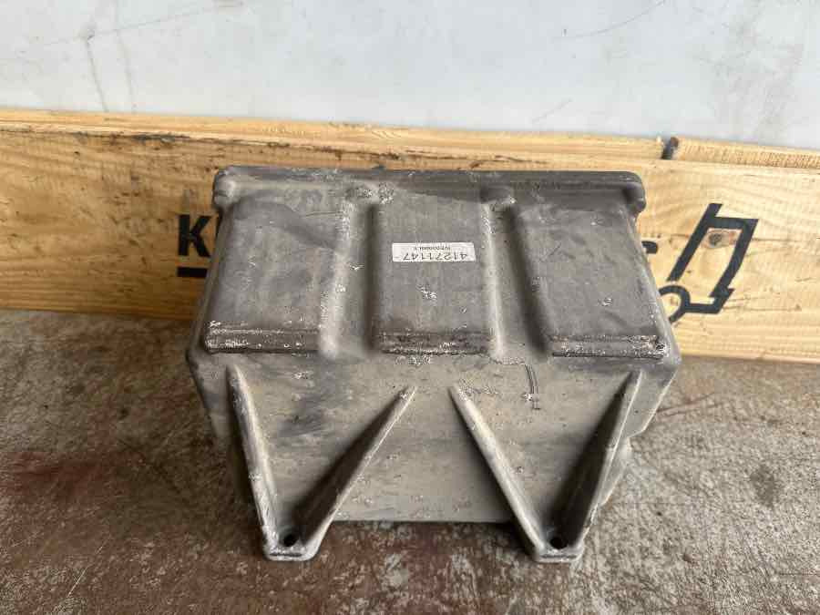 IVECO ADBLUE MODULE SUPPLY 41271147 - מערכת דלק עבור משאית: תמונה 2 IVECO ADBLUE MODULE SUPPLY 41271147 - מערכת דלק עבור משאית: תמונה 2