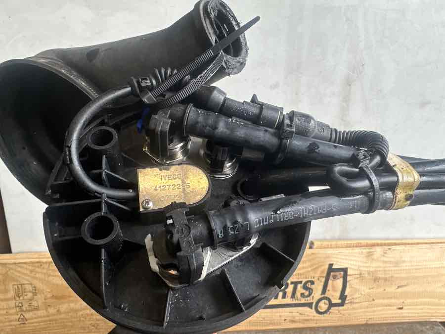 IVECO AMATUR ADBLUE 41272285 - מערכת דלק עבור משאית: תמונה 2 IVECO AMATUR ADBLUE 41272285 - מערכת דלק עבור משאית: תמונה 2