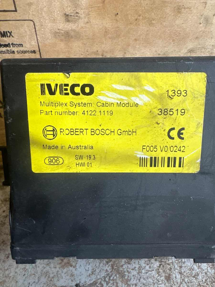 IVECO ECU 41221119 - מערכת חשמל עבור משאית: תמונה 2 IVECO ECU 41221119 - מערכת חשמל עבור משאית: תמונה 2