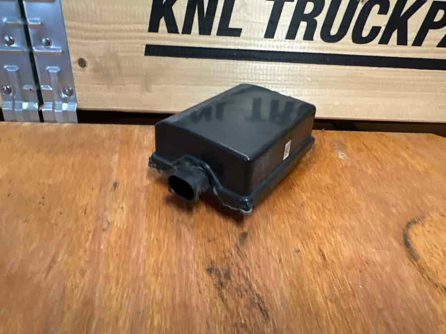 IVECO RADAR SENSOR 5802133230 - מערכת חשמל עבור משאית: תמונה 2 IVECO RADAR SENSOR 5802133230 - מערכת חשמל עבור משאית: תמונה 2