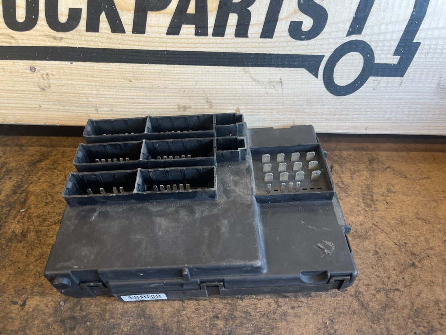 MAN ECU ZBR2 81.25806-7113 - מערכת חשמל עבור משאית: תמונה 1 MAN ECU ZBR2 81.25806-7113 - מערכת חשמל עבור משאית: תמונה 1