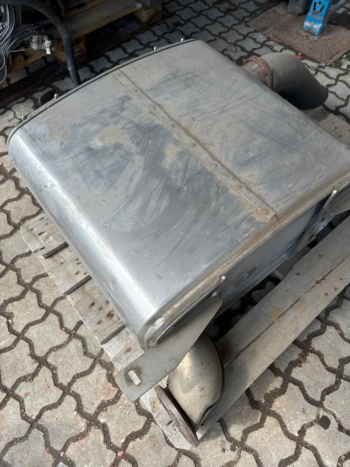 MAN EXHAUST 81.15101-0410 - ממיר קטליטי עבור משאית: תמונה 2 MAN EXHAUST 81.15101-0410 - ממיר קטליטי עבור משאית: תמונה 2