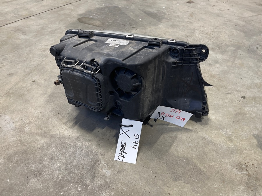 MAN HEADLAMP 81.25101-6749 - אורות/ תאורה עבור משאית: תמונה 2 MAN HEADLAMP 81.25101-6749 - אורות/ תאורה עבור משאית: תמונה 2