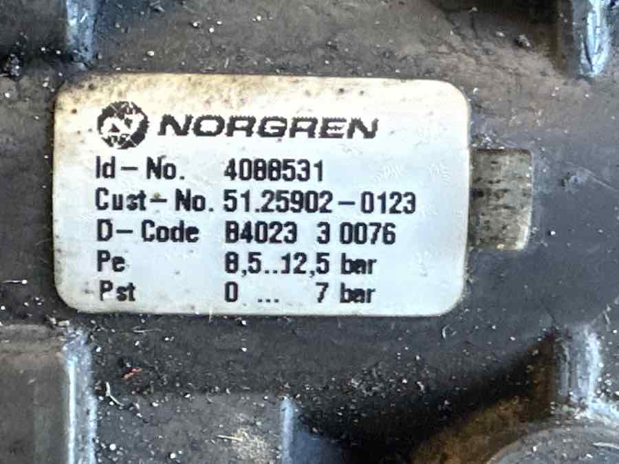 MAN VALVE 51.25902-0123 - שסתום בלמים עבור משאית: תמונה 2 MAN VALVE 51.25902-0123 - שסתום בלמים עבור משאית: תמונה 2