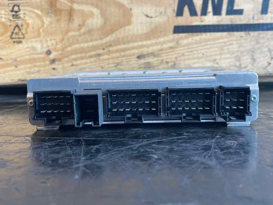 MERCEDES ECU TEMIC A0004461003 - ECU עבור אוטובוס: תמונה 2 MERCEDES ECU TEMIC A0004461003 - ECU עבור אוטובוס: תמונה 2