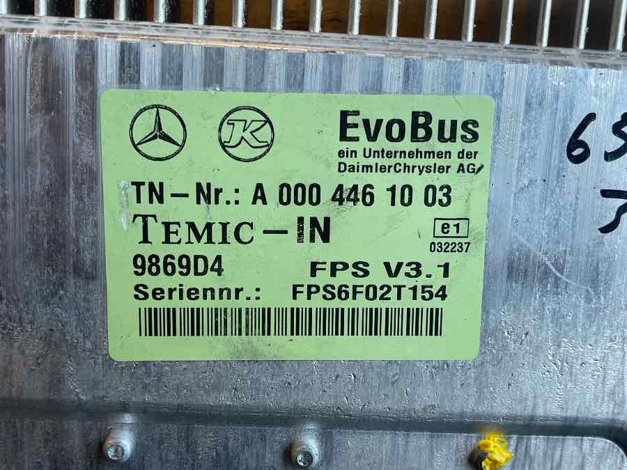 MERCEDES ECU TEMIC A0004461003 - ECU עבור אוטובוס: תמונה 3 MERCEDES ECU TEMIC A0004461003 - ECU עבור אוטובוס: תמונה 3