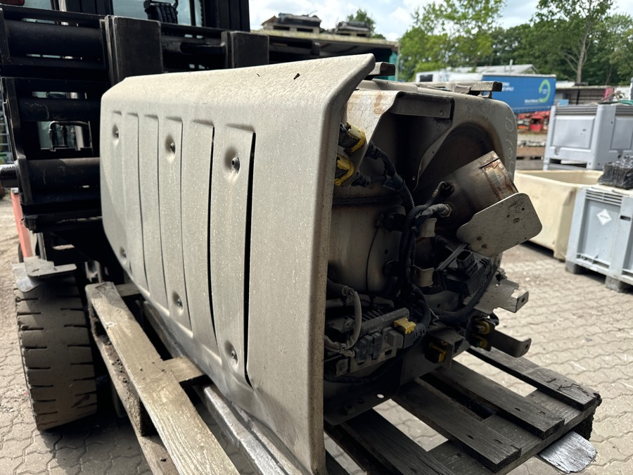 MERCEDES EXHAUST A0034904512 - ממיר קטליטי עבור משאית: תמונה 3 MERCEDES EXHAUST A0034904512 - ממיר קטליטי עבור משאית: תמונה 3