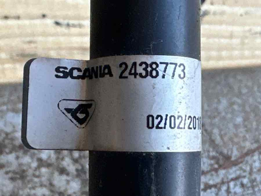 SCANIA A/C PIPE 2438773 - צינור כניסת אוויר עבור משאית: תמונה 3 SCANIA A/C PIPE 2438773 - צינור כניסת אוויר עבור משאית: תמונה 3