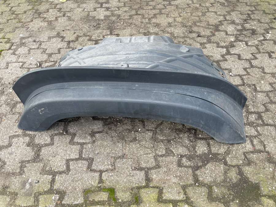 SCANIA MUDGUARD 2599546 RH - גוף וחלק חיצוני עבור משאית: תמונה 1 SCANIA MUDGUARD 2599546 RH - גוף וחלק חיצוני עבור משאית: תמונה 1