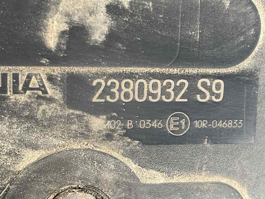 SCANIA REAR LAMP LED 2380932 - אורות/ תאורה עבור משאית: תמונה 3 SCANIA REAR LAMP LED 2380932 - אורות/ תאורה עבור משאית: תמונה 3