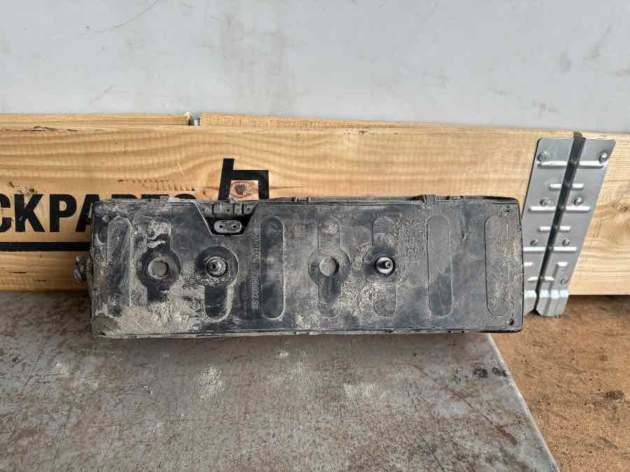 SCANIA REAR LAMP LED 2380932 - אורות/ תאורה עבור משאית: תמונה 2 SCANIA REAR LAMP LED 2380932 - אורות/ תאורה עבור משאית: תמונה 2