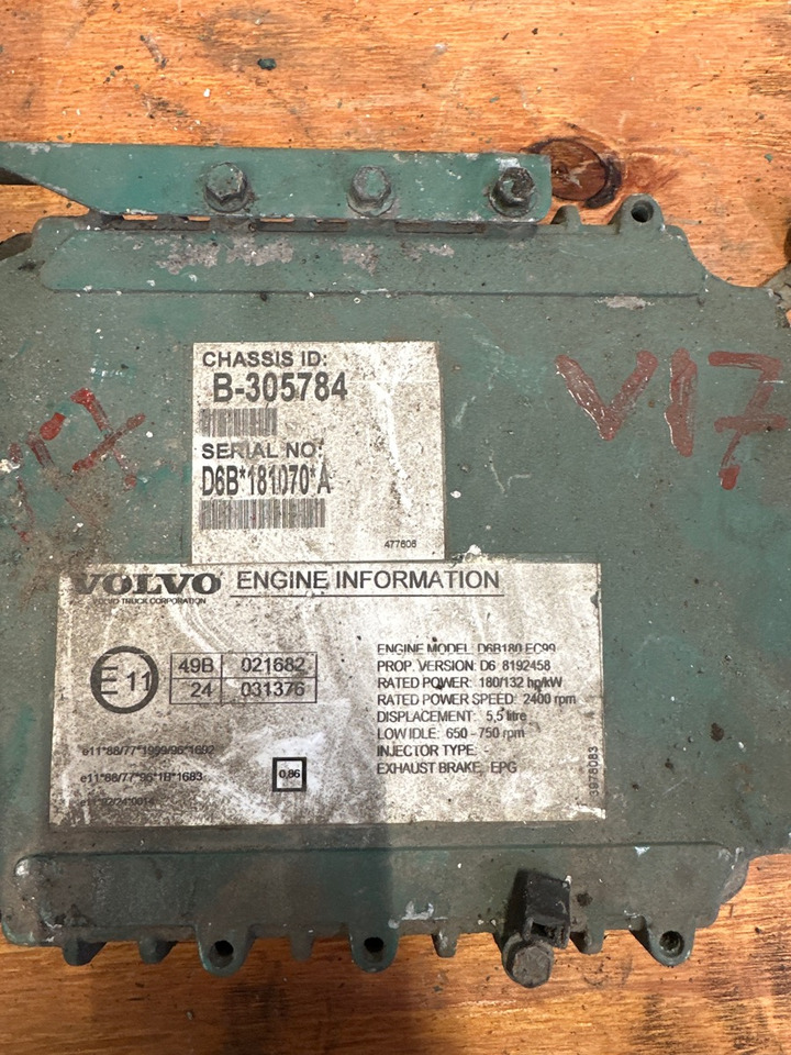 VOLVO ECU 20412508 P01 - ECU עבור משאית: תמונה 1 VOLVO ECU 20412508 P01 - ECU עבור משאית: תמונה 1