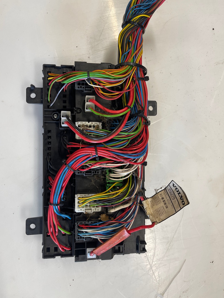 VOLVO ELCENTRAL 20568055 - מערכת חשמל עבור משאית: תמונה 2 VOLVO ELCENTRAL 20568055 - מערכת חשמל עבור משאית: תמונה 2