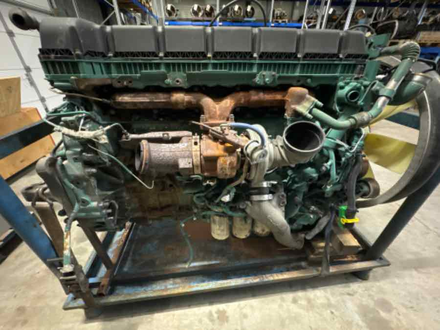 VOLVO ENGINE D13K / 500 HP VEB+ // 22692837 - מנוע עבור משאית: תמונה 2 VOLVO ENGINE D13K / 500 HP VEB+ // 22692837 - מנוע עבור משאית: תמונה 2
