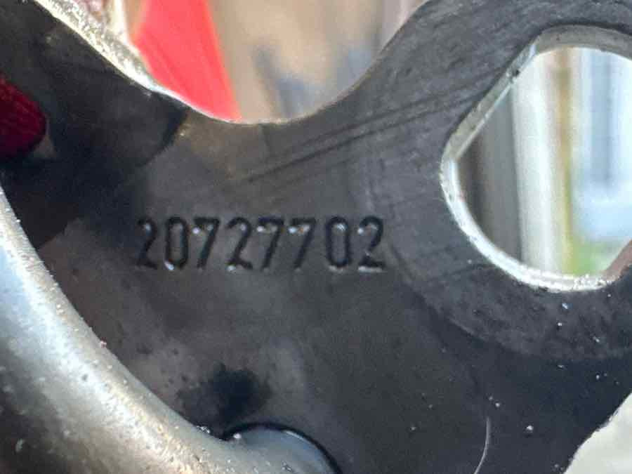VOLVO OIL PIPE 20727702 - צינור כניסת אוויר: תמונה 3 VOLVO OIL PIPE 20727702 - צינור כניסת אוויר: תמונה 3